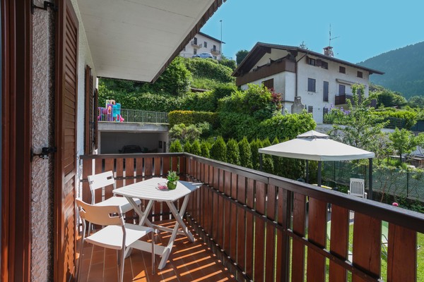 Foto del balcone Villa Giardino Lake