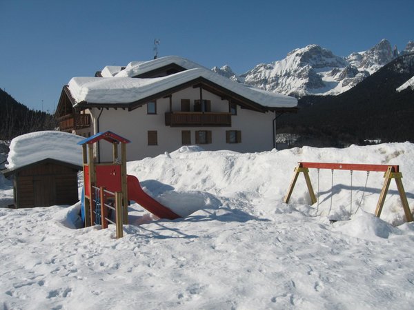 Photo exteriors in winter Bazzanella