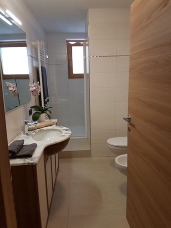 Foto del bagno Appartamenti Osti Sansoni Mariarosa