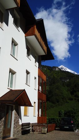 Foto esterno in estate Casa Lorenza