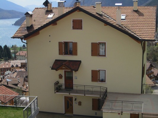 Foto Außenansicht Ferienwohnung Casa Meneghini