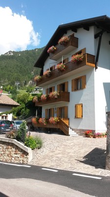Foto Außenansicht Ferienwohnungen Casa Alba Chiara
