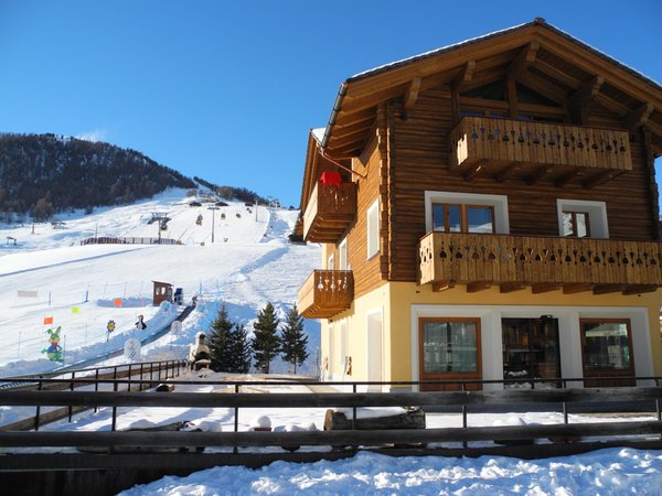 Foto esterno in inverno Casa Vito