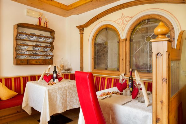 The restaurant Molveno Alpotel Dolomiten
