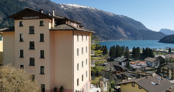 Foto Außenansicht B&B-Hotel Miramonti