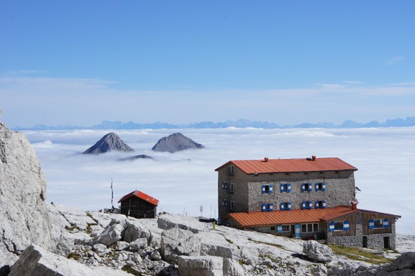 Photo exteriors Mountain hut with rooms Tosa Pedrotti