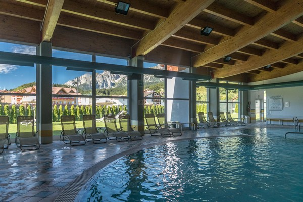 Foto des Hallenschwimmbads