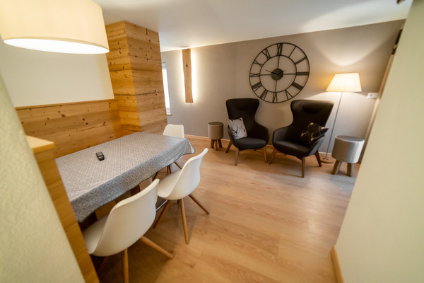 La zona giorno Hotel + Residence Al Sole - Mountain Chic