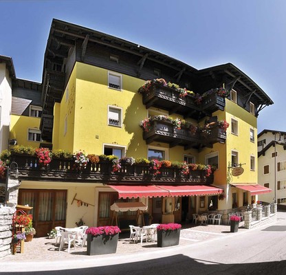 Foto Außenansicht Hotel + Residence Al Sole - Mountain Chic