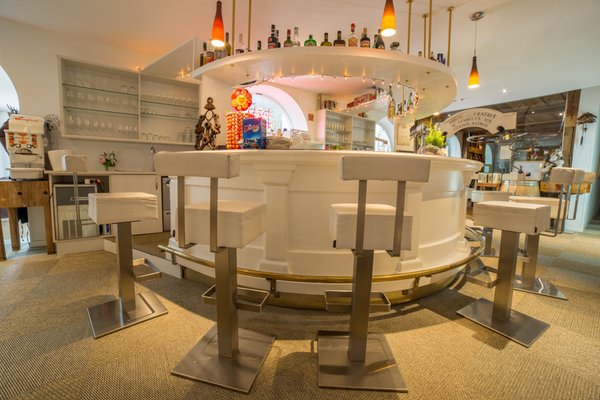 Foto von der Bar Alpen Hotel Eghel