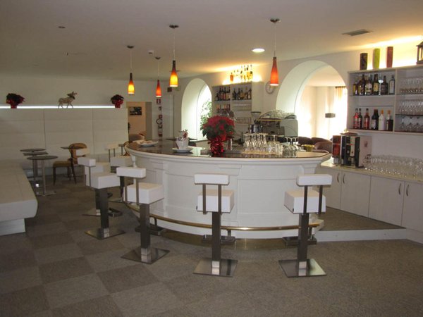 Foto von der Bar Alpen Hotel Eghel