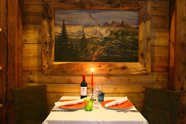 Das Restaurant Costa (Folgaria) Alpen Hotel Eghel