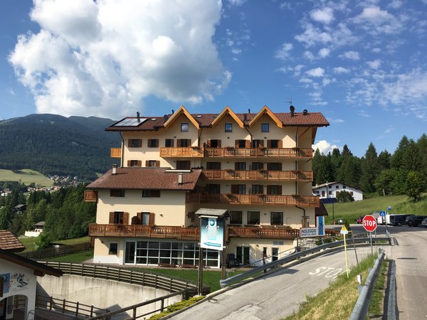 Foto esterno in estate Seggiovia