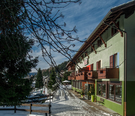 Foto Außenansicht Hotel Villaggio Nevada