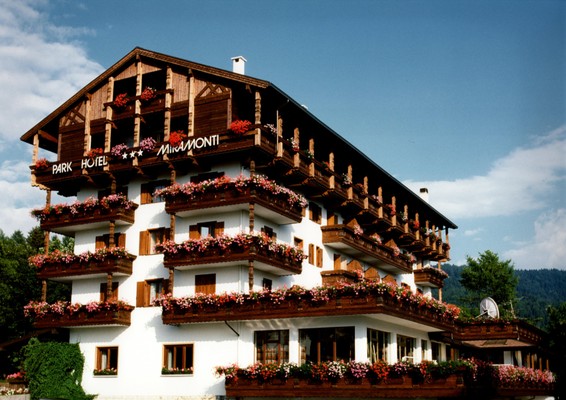 Foto Außenansicht Park Hotel Miramonti