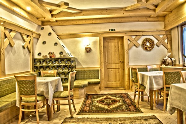 Il ristorante Bertoldi (Lavarone) Caminetto Mountain Resort