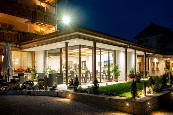 Foto esterno in estate Da Villa