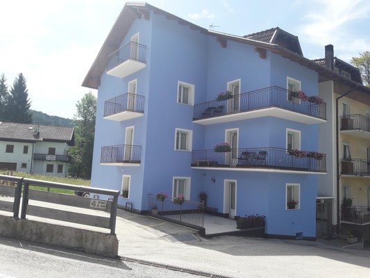 Foto Außenansicht Ferienwohnungen Cuel Milena