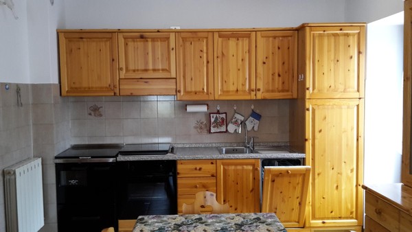 Foto der Küche Haus Plotegher Terra Ovest