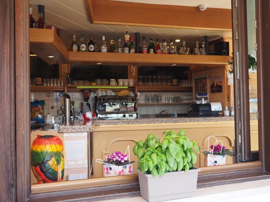 Foto del bar B&B + Appartamenti Francolini