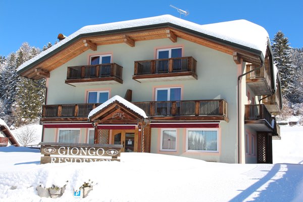 Foto invernale di presentazione Residence Giongo