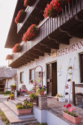 Foto Außenansicht Hotel Mignon