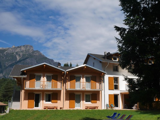 Photo exteriors B&B (Garni)-Hotel Elbele