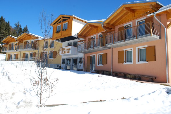 Photo exteriors B&B (Garni)-Hotel Elbele