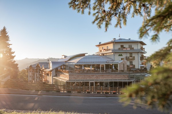 Photo exteriors Hotel Montana