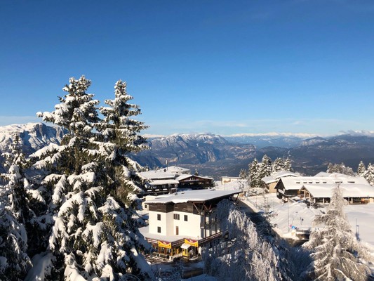 Foto Außenansicht Hotel Vason
