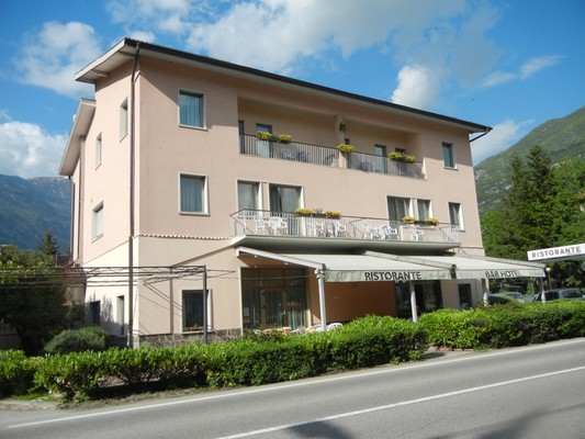 Photo exteriors Hotel Miralaghi