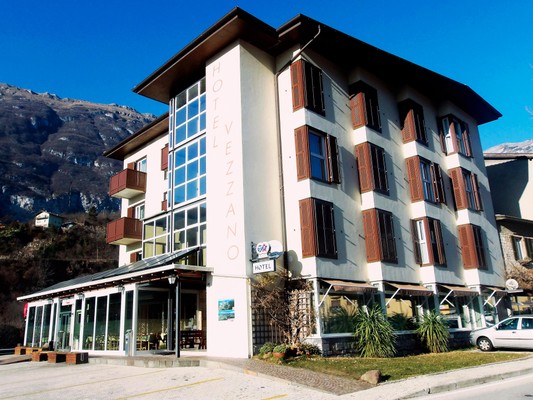 Foto esterno Hotel Vezzano