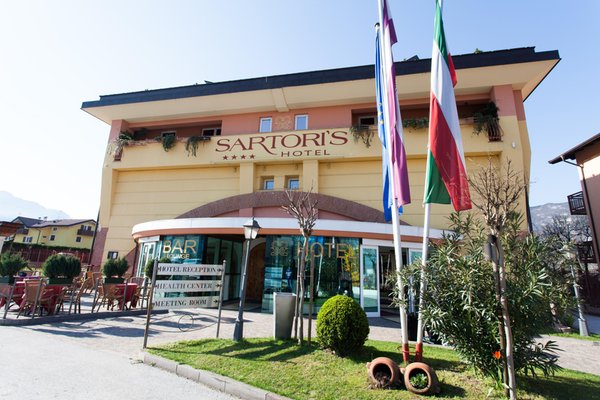 Foto estiva di presentazione Hotel Sartori's