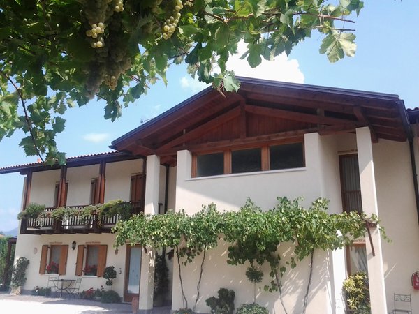 Foto esterno in estate Prà Sec'