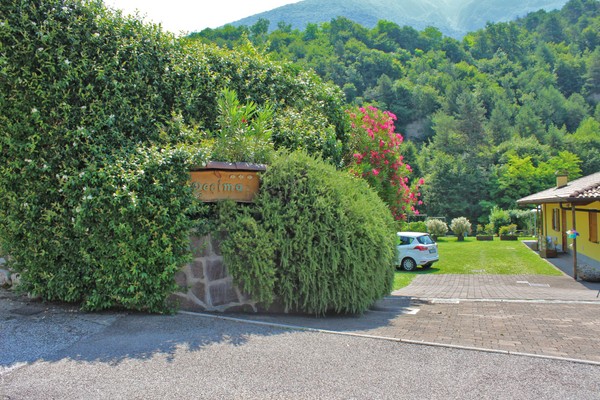 Photo exteriors Farmhouse B&B + Apartments La Decima