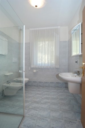 Foto del bagno Hotel Karinhall