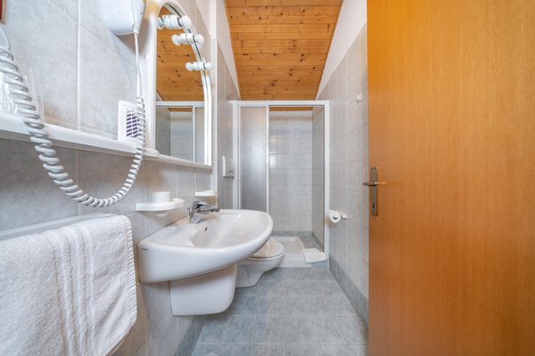 Foto del bagno Hotel Karinhall