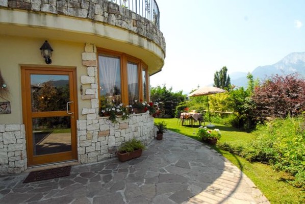 Foto esterno Camere + Appartamenti Le Terrazze del Salè
