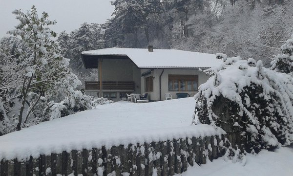 Foto esterno in inverno Marzola