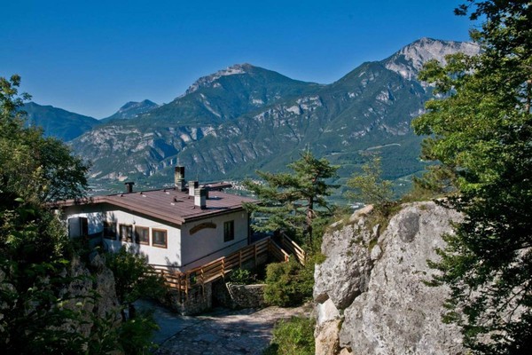 Foto esterno Rifugio ai Bindesi Pino Prati