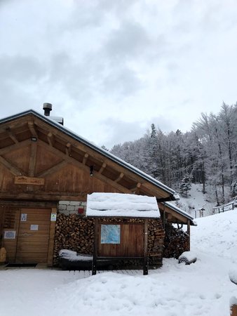 Winter presentation photo Mountain hut Maranza