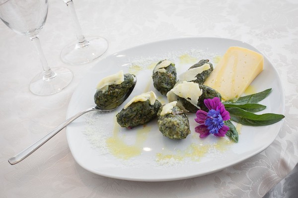 Recipes and gourmet-dishes Scoiattolo