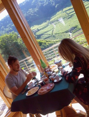 The breakfast Farmhouse apartments Maso Besleri