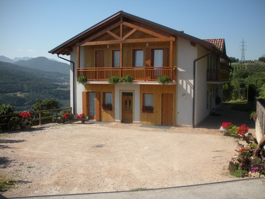 Photo exteriors Farmhouse B&B Maso Pomarolli