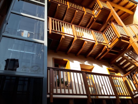 Foto Außenansicht B&B + Ferienwohnungen Ai Vellutai