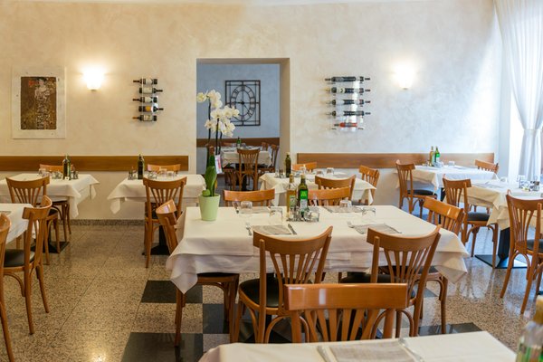Il ristorante Mori (Val di Gresta) Da Neni