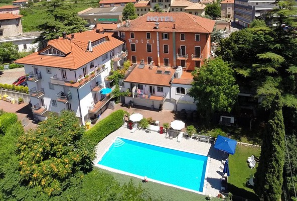 Foto esterno Hotel Sant'Ilario