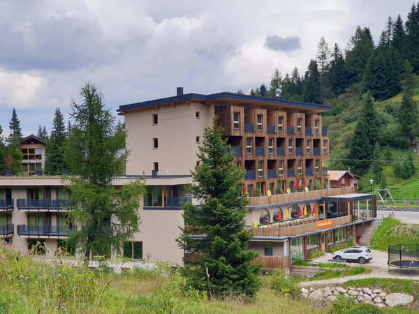 Foto estiva di presentazione Ristorante Boè Sports & Nature Hotel