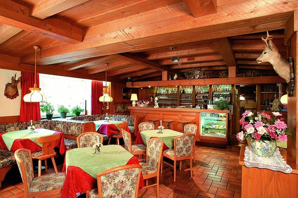 The restaurant Corvara Monte Cherz