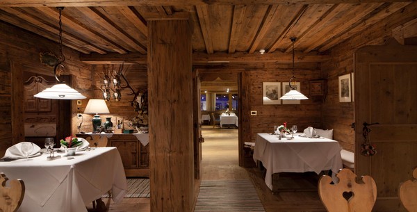 The restaurant Corvara Stüa dl’Jagher